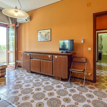 1 Bedroom Cozy In Rapallo