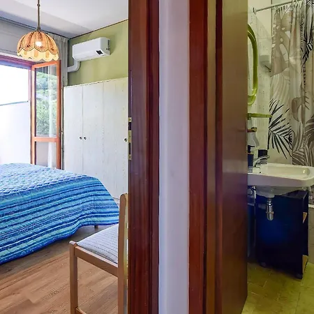 1 Bedroom Cozy In *